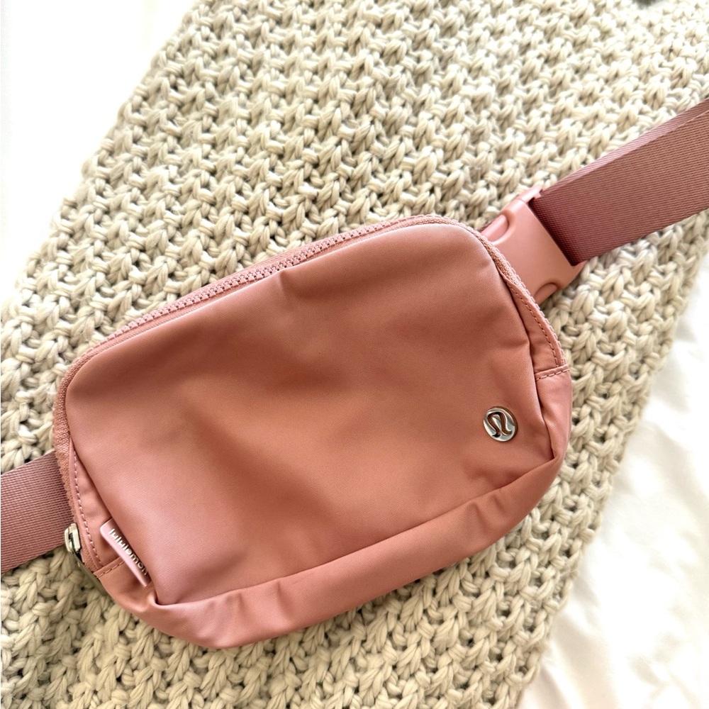 Lululemon Pink Belt Bag - Everyday Hands-Free Crossbody